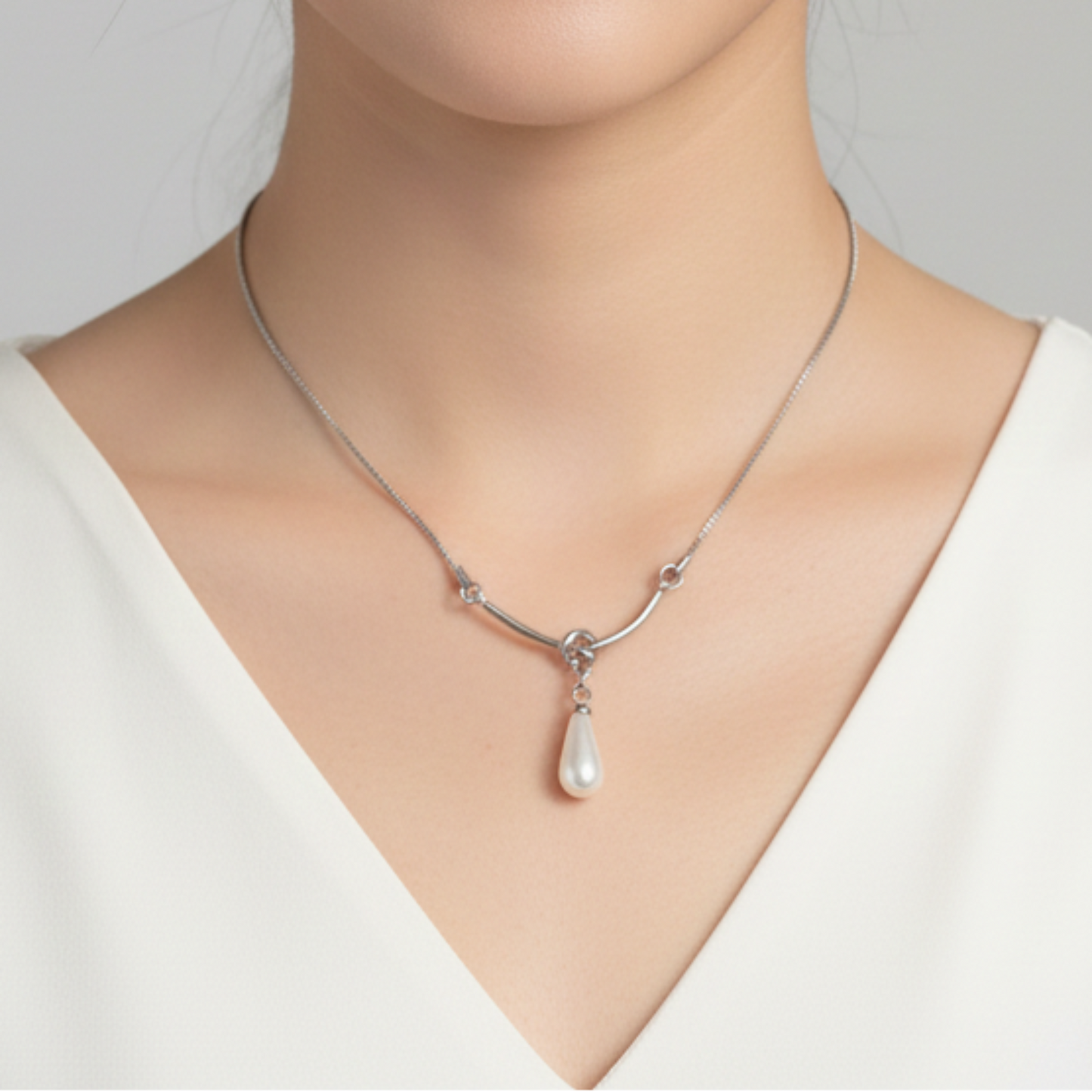 Elegant Pearl Knot Pandent With 925 Sterling Silver Minimal Chain