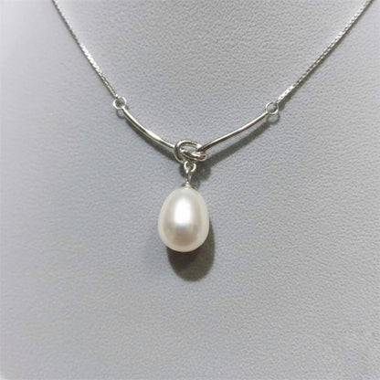 Elegant Pearl Knot Pandent With 925 Sterling Silver Minimal Chain